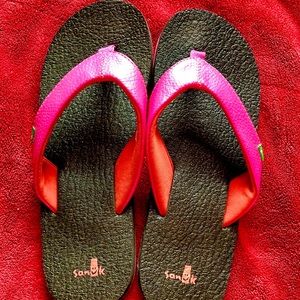 Sanuk Yoga Mat Sandals